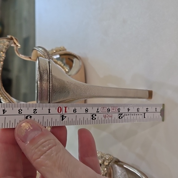 Badgley Mischka Galia Crystal Ankle Strap Evening Bridal Strappy Heels Size 10 - Picture 11 of 12